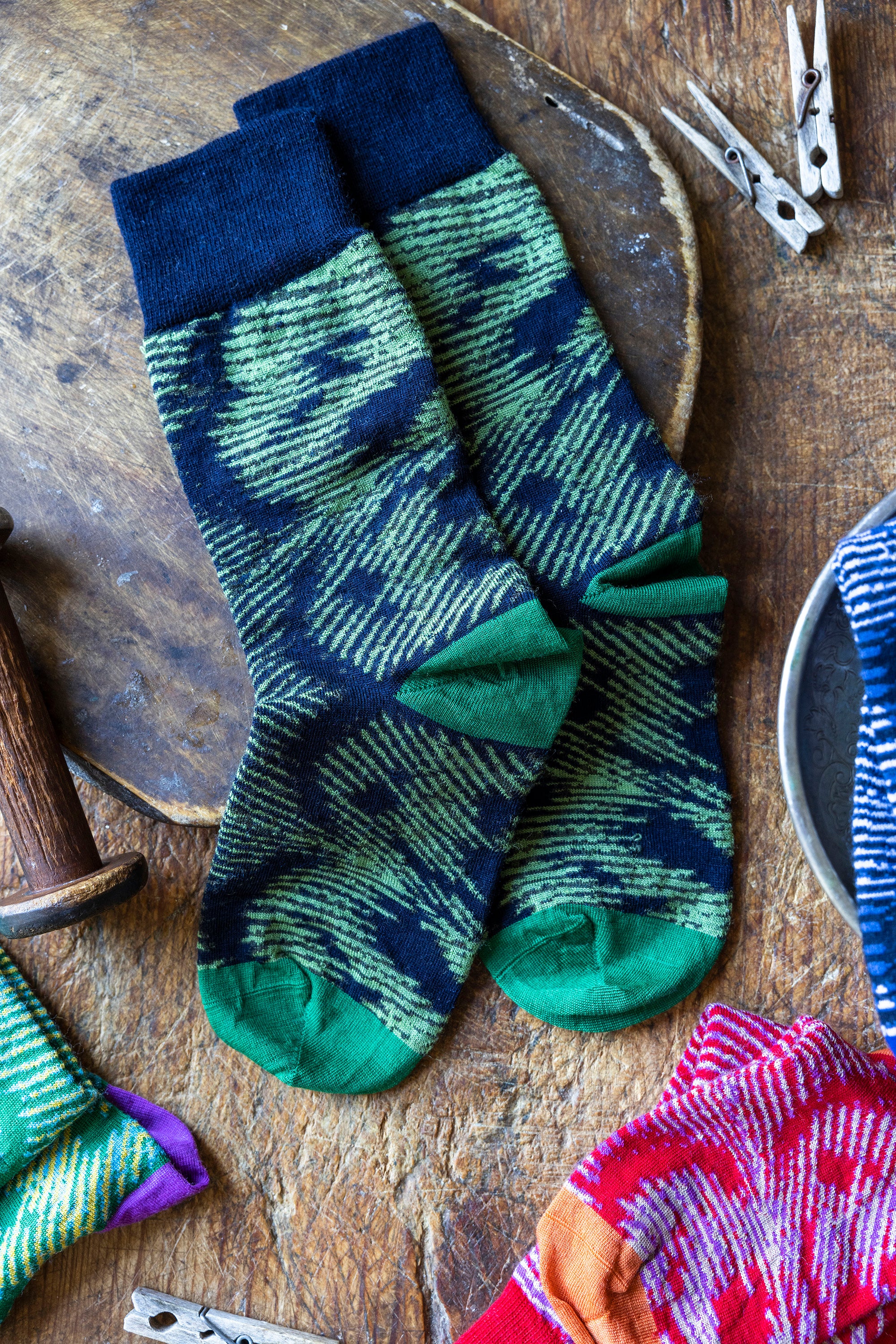 Socks Pavo Pattern Navy Green
