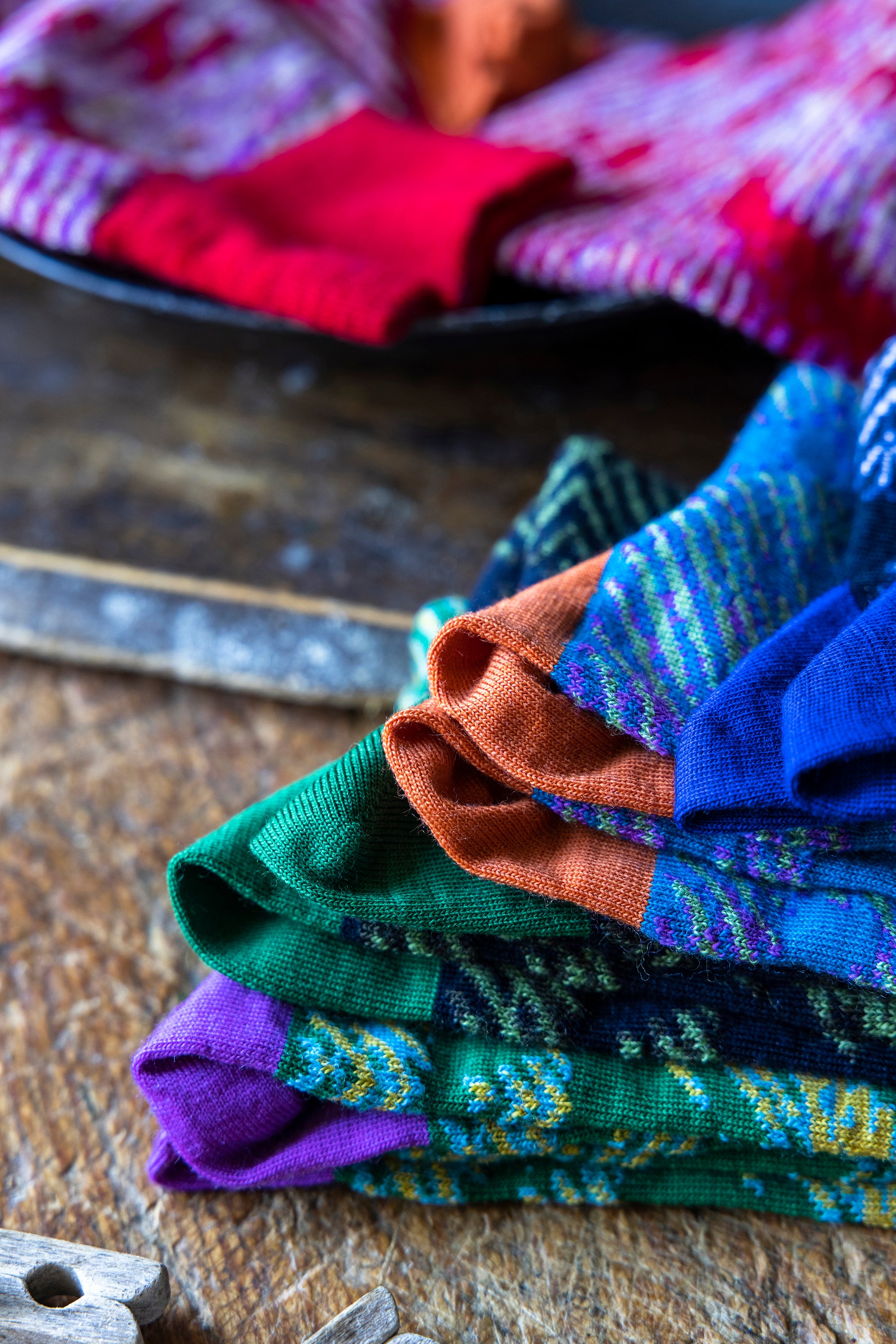 Socks Pavo Pattern Blue Orange