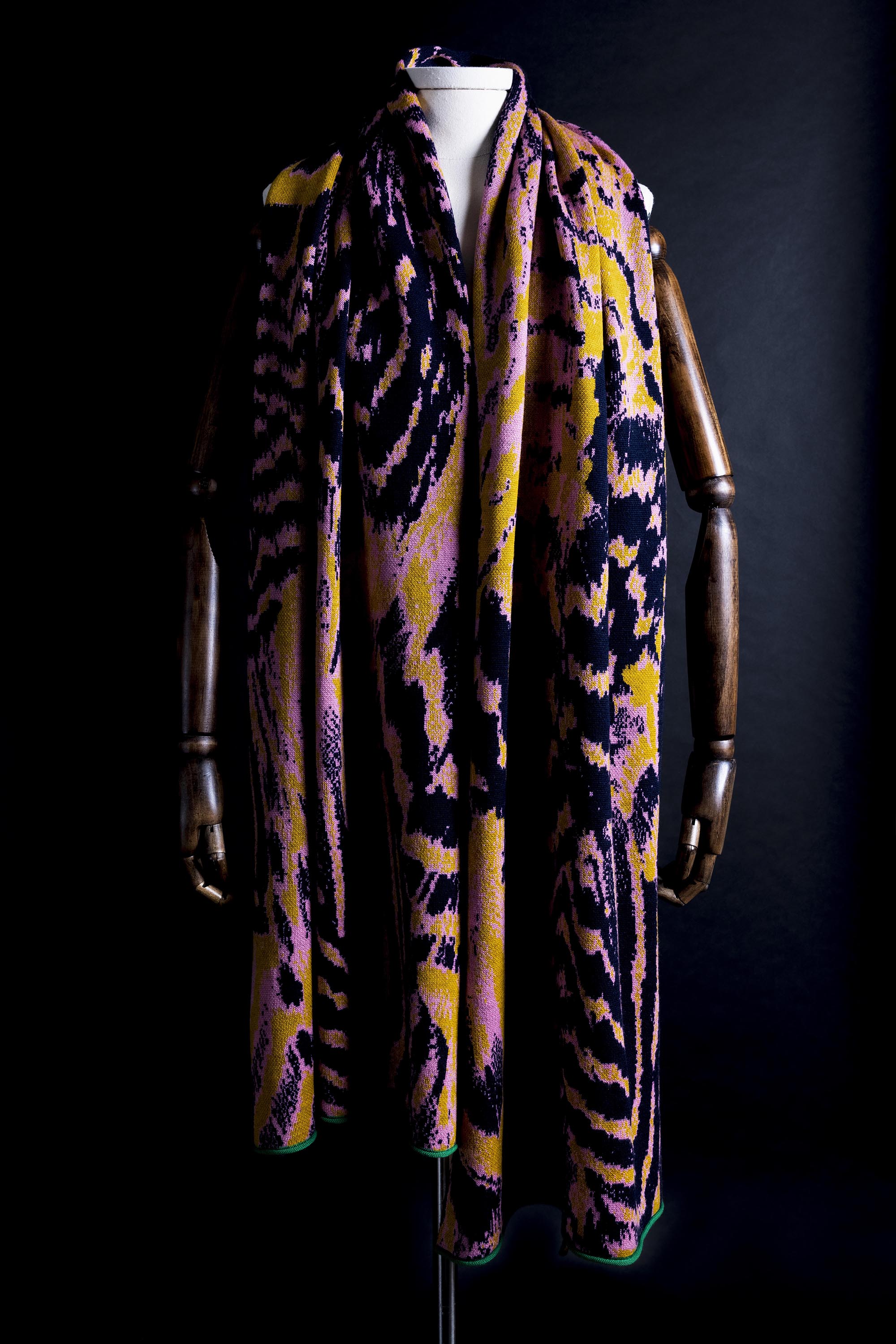 Avery Navy Sand Pattern Scarf