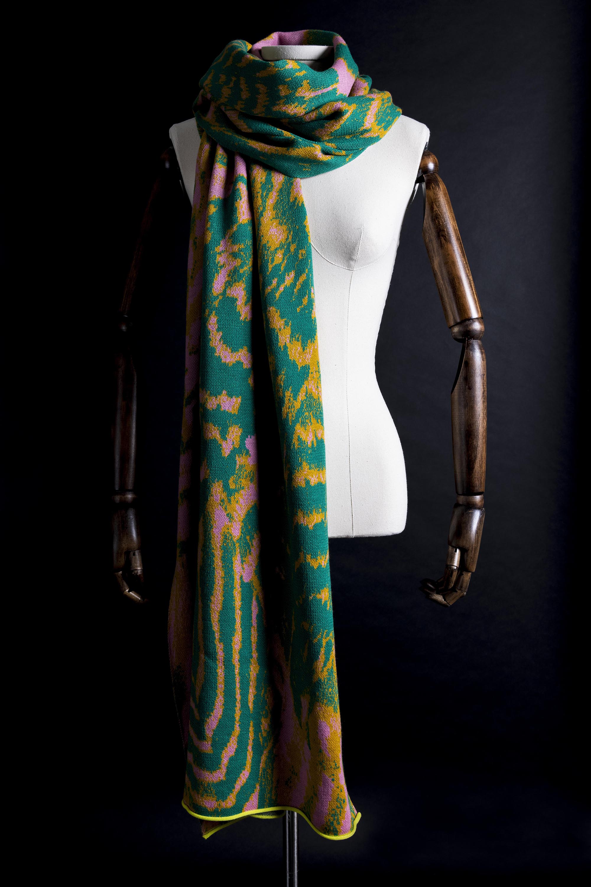 Avery Green Sand Pattern Scarf